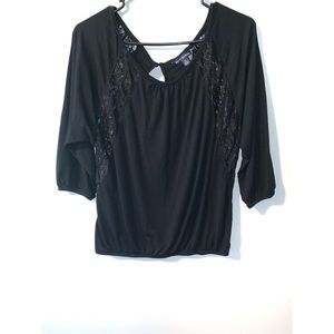 AEO lace dolman sleeve top
